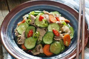 (图)黄瓜炒肉片