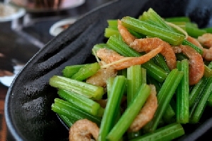 (图)凉拌海米芹菜