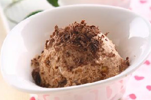 巧克力核桃冰淇淋